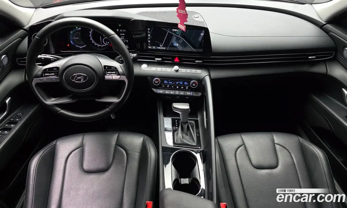 Hyundai Avante 2022 1.6 автомат (гидро), фото 10