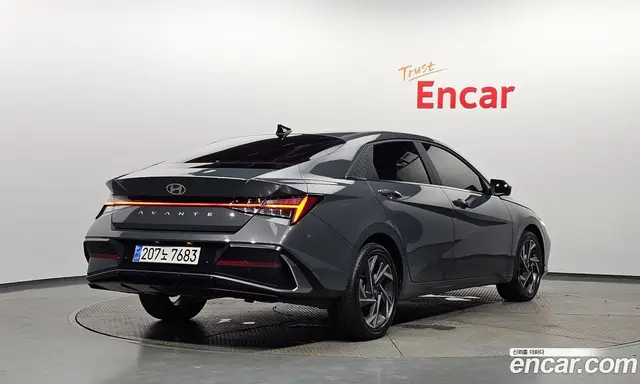 Hyundai Avante 2024 1.6 автомат (гидро), миниатюра 2