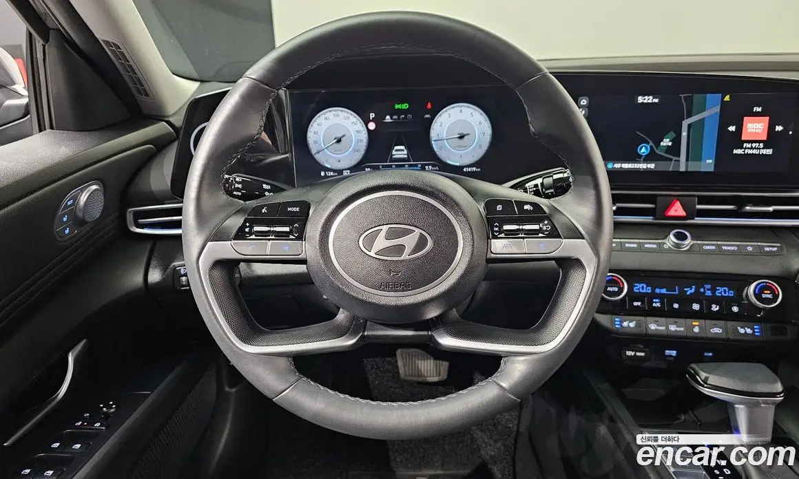 Hyundai Avante 2024 1.6 автомат (гидро), фото 19