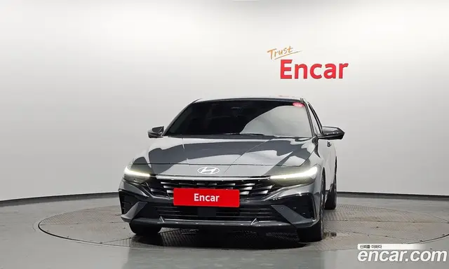 Hyundai Avante 2024 1.6 автомат (гидро), миниатюра 3