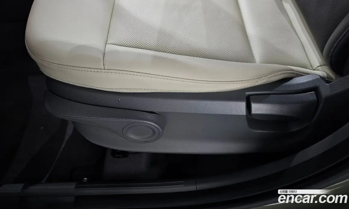 Hyundai Casper 2022 1.0 автомат (гидро), фото 25