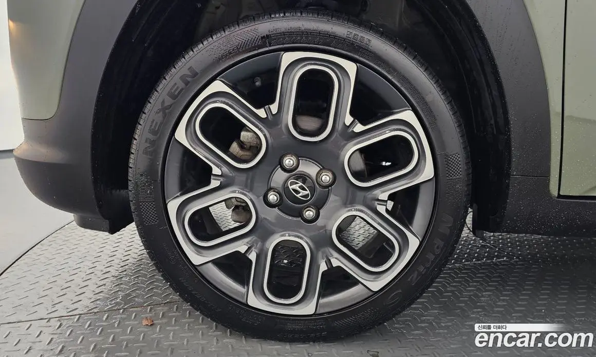 Hyundai Casper 2022 1.0 автомат (гидро), фото 5