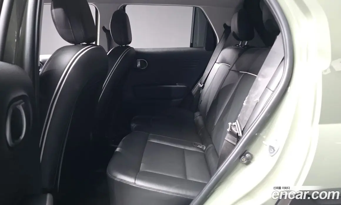 Hyundai Casper 2023 1.0 автомат (гидро), фото 16