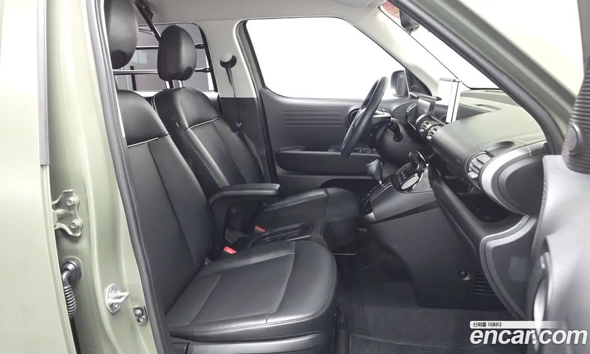 Hyundai Casper 2023 1.0 автомат (гидро), фото 11