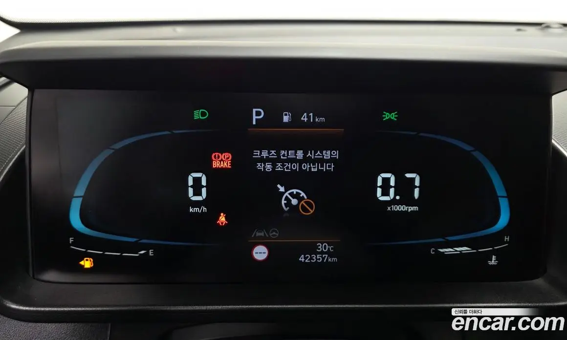 Hyundai Casper 2023 1.0 автомат (гидро), фото 8
