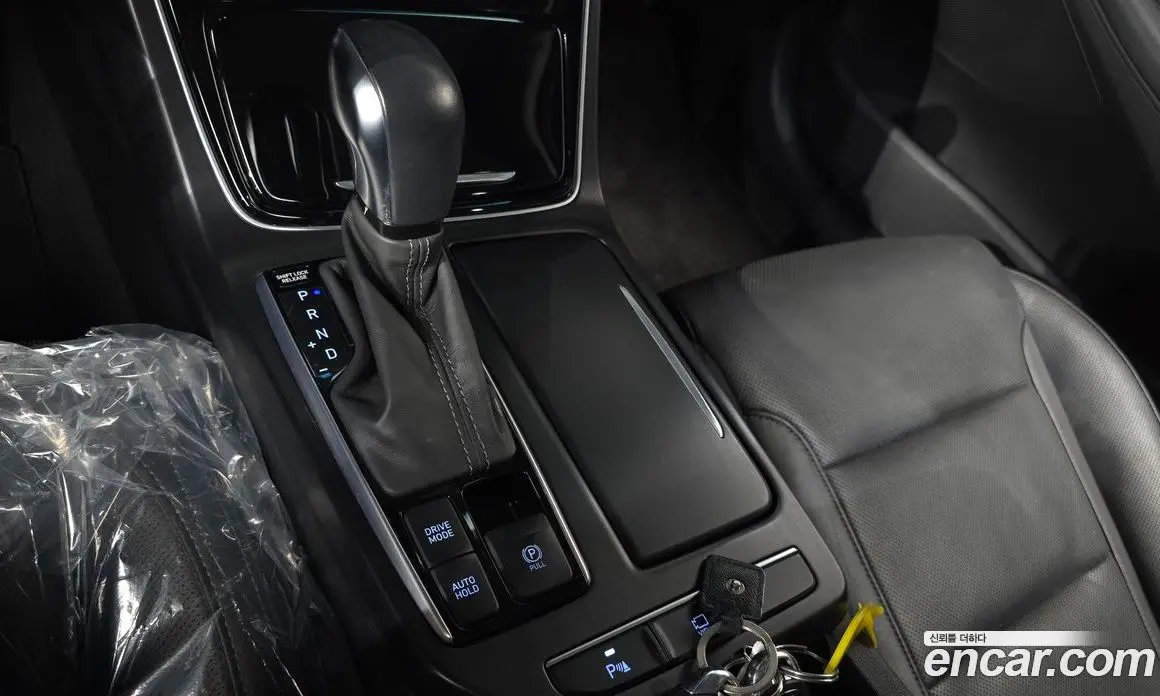 Hyundai Grandeur 2019 2.4 автомат (гидро), фото 12