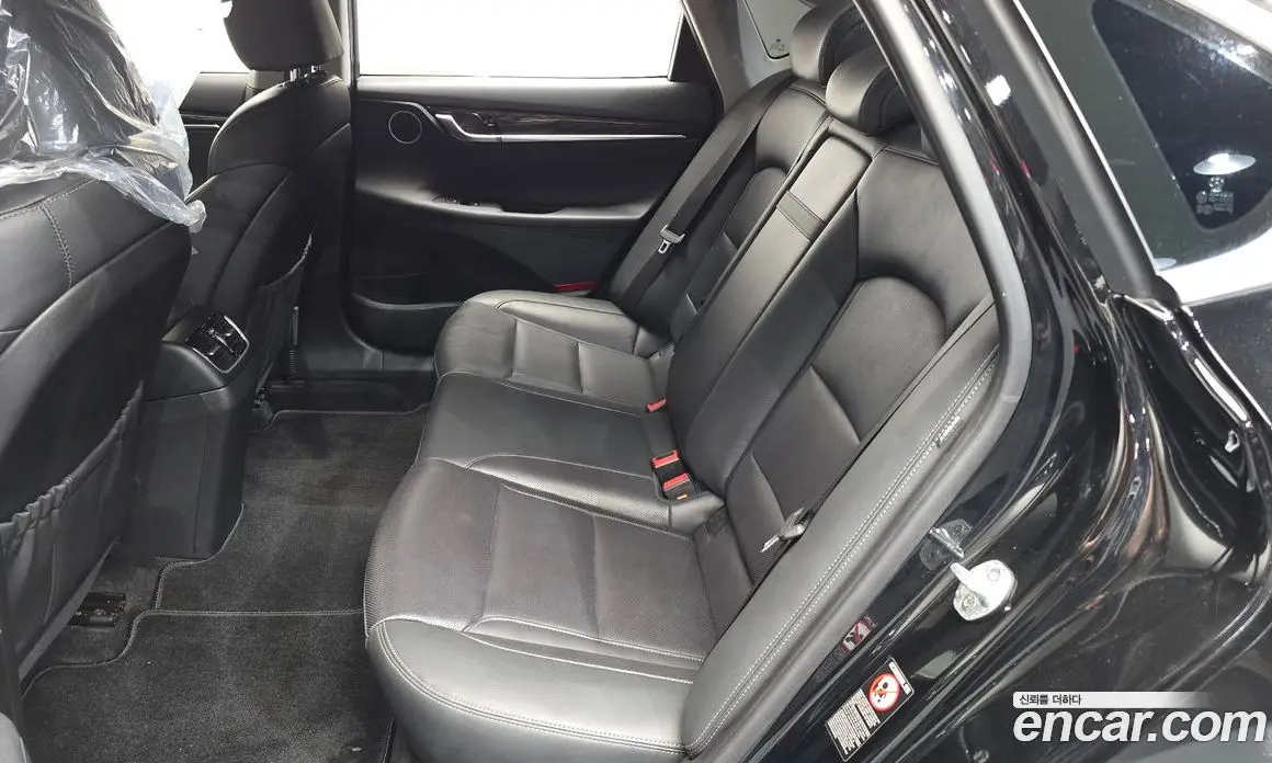 Hyundai Grandeur 2019 2.4 автомат (гидро), фото 17
