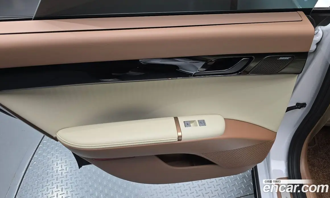 Hyundai Grandeur 2024 1.6 автомат (гидро), фото 14
