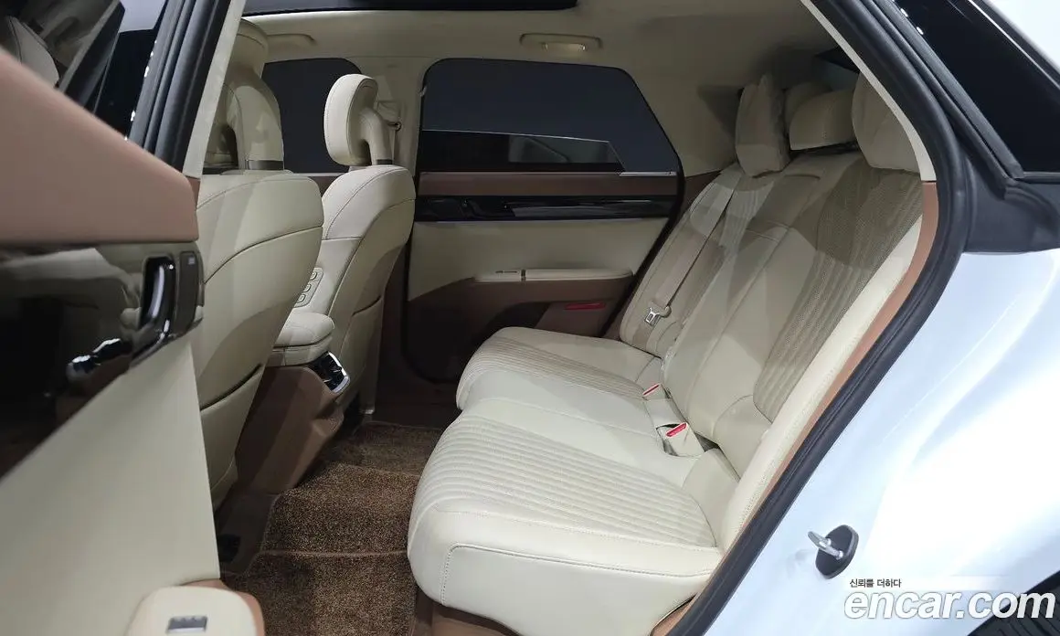 Hyundai Grandeur 2024 1.6 автомат (гидро), фото 18