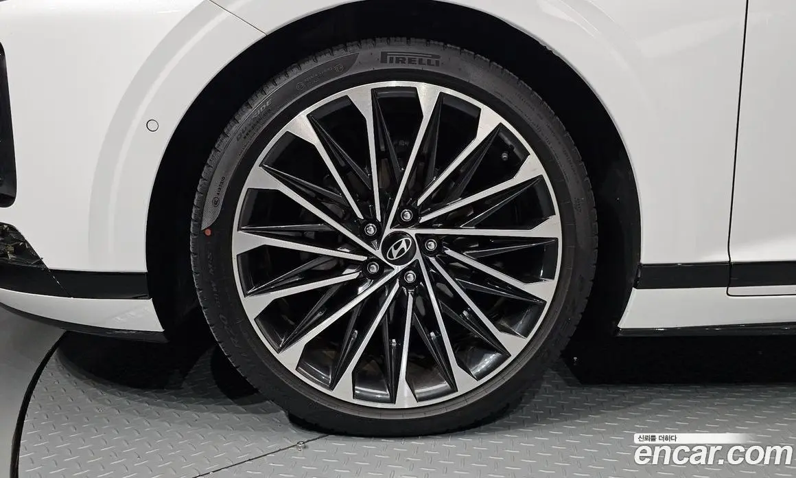 Hyundai Grandeur 2024 1.6 автомат (гидро), фото 5