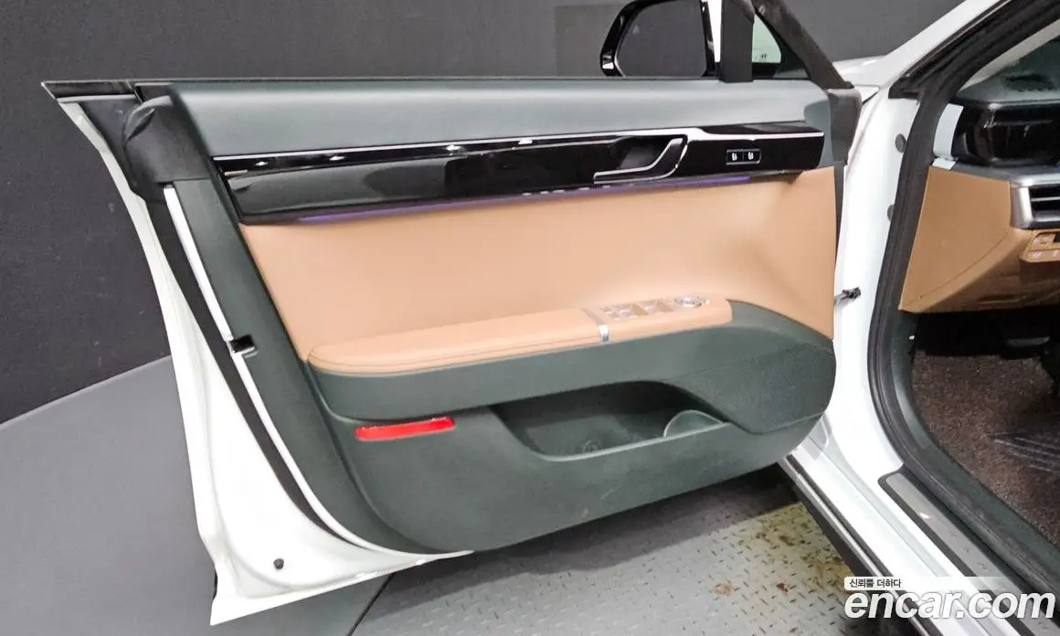 Hyundai Grandeur 2024 1.6 автомат (гидро), фото 14