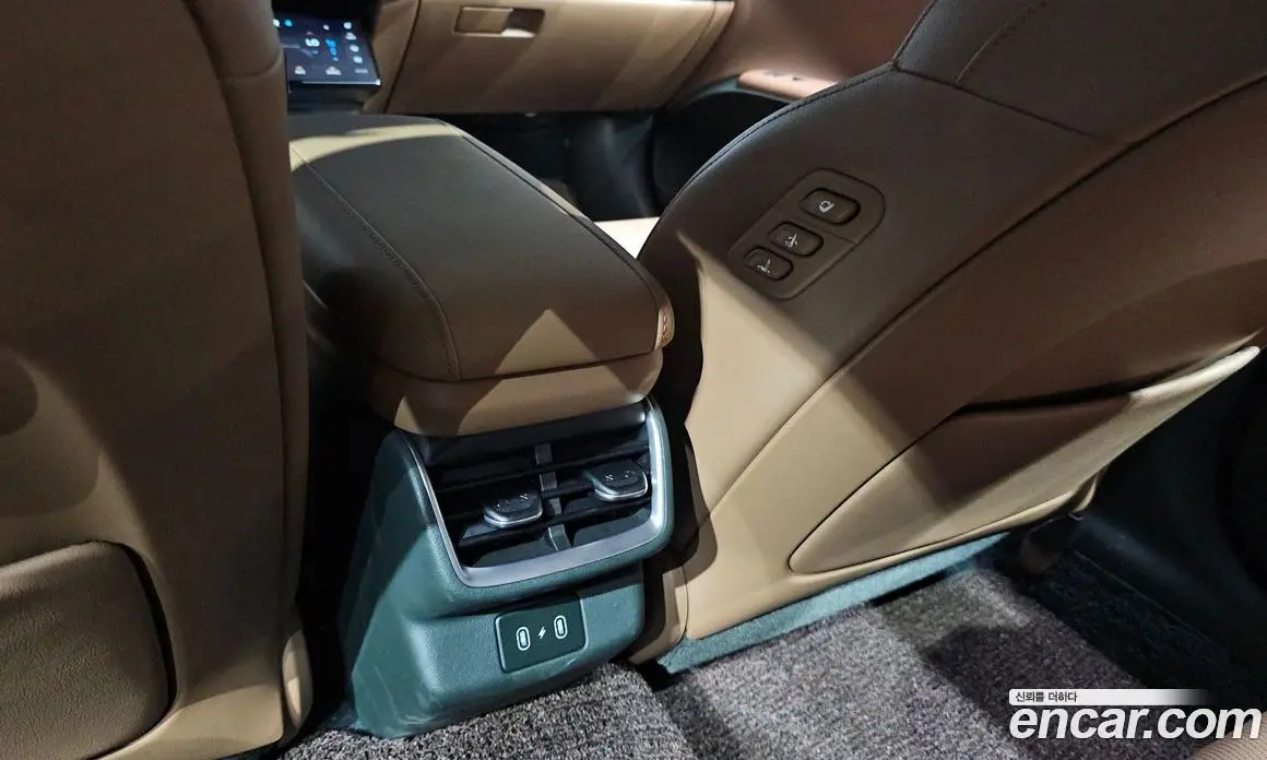 Hyundai Grandeur 2024 1.6 автомат (гидро), фото 31