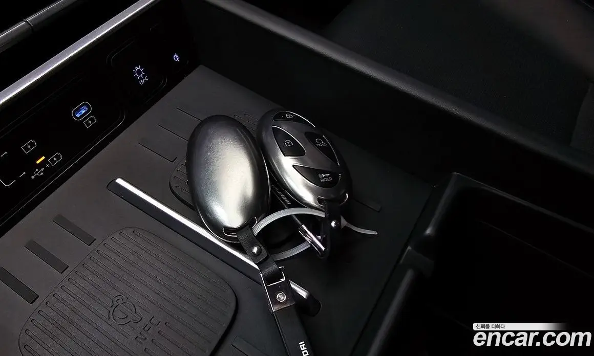 Hyundai Santa Fe 2024 1.6 автомат (гидро), фото 31