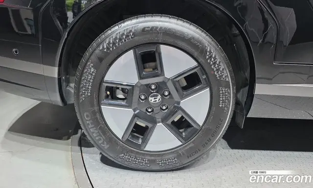 Hyundai Santa Fe 2024 1.6 автомат (гидро), миниатюра 5