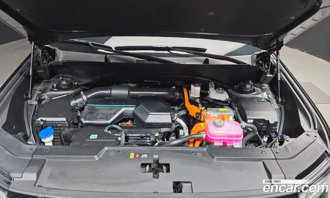 Hyundai Santa Fe 2024 1.6 автомат (гидро), фото 6