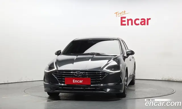 Hyundai Sonata 2020 2.0 автомат (гидро), миниатюра 3