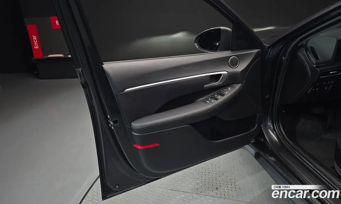 Hyundai Sonata 2021 2.0 автомат (гидро), фото 14