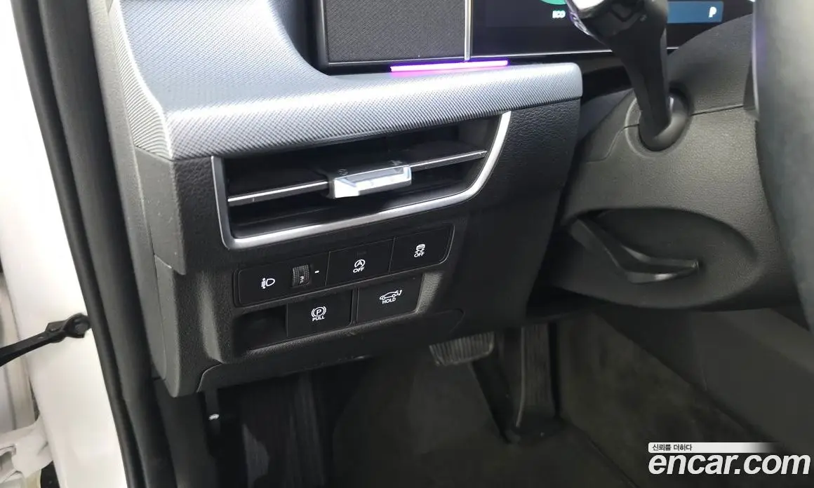 Hyundai Sonata 2023 1.6 автомат (гидро), фото 26