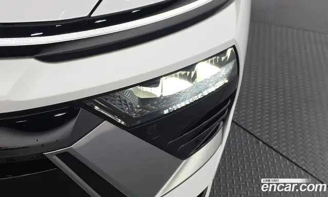 Hyundai Sonata 2023 1.6 автомат (гидро), миниатюра 7
