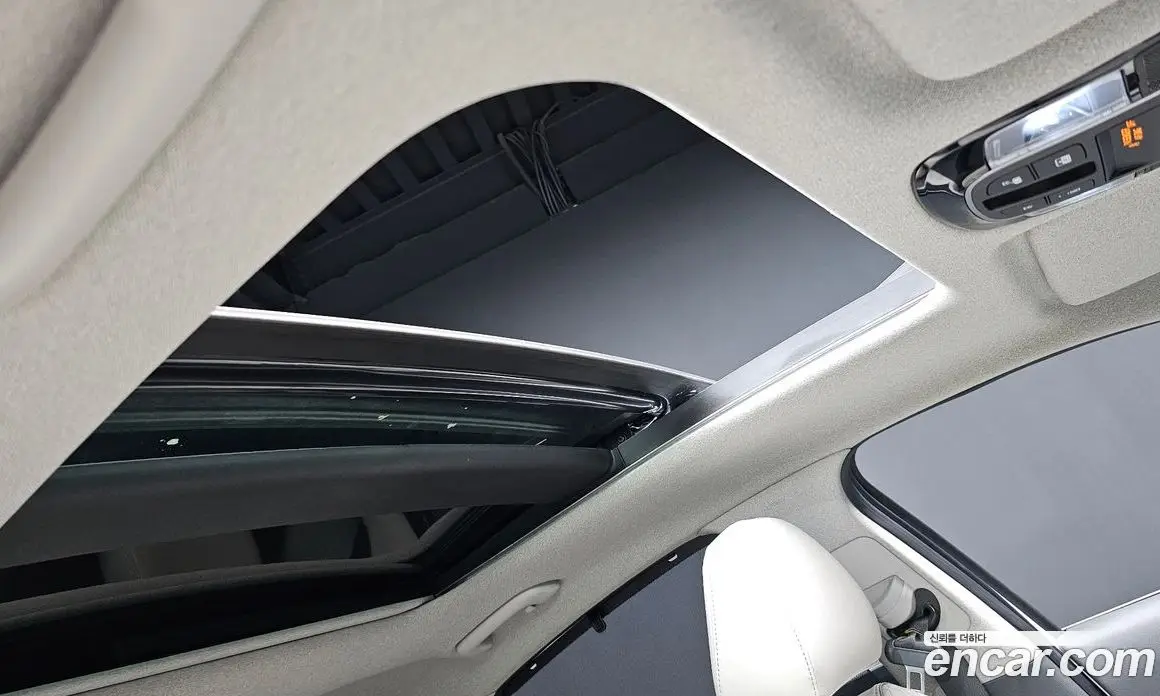 Hyundai Sonata 2024 1.6 автомат (гидро), фото 24