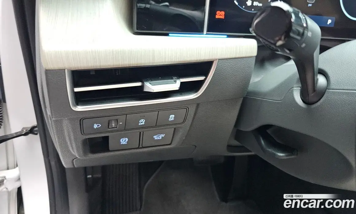 Hyundai Sonata 2024 1.6 автомат (гидро), фото 30