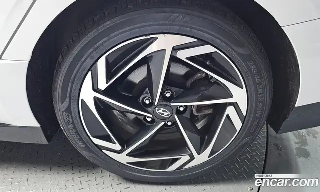 Hyundai Sonata 2024 1.6 автомат (гидро), миниатюра 6