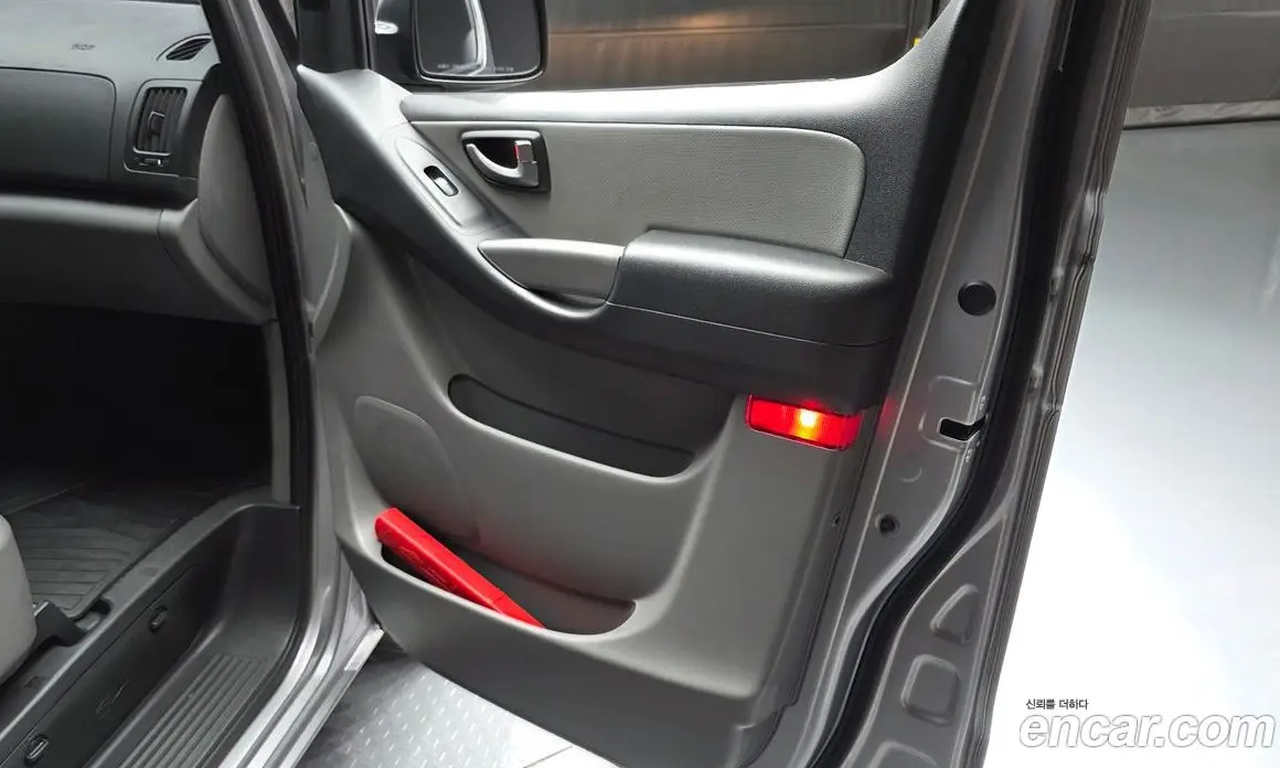 Hyundai Starex 2020 2.5 автомат (гидро), фото 14