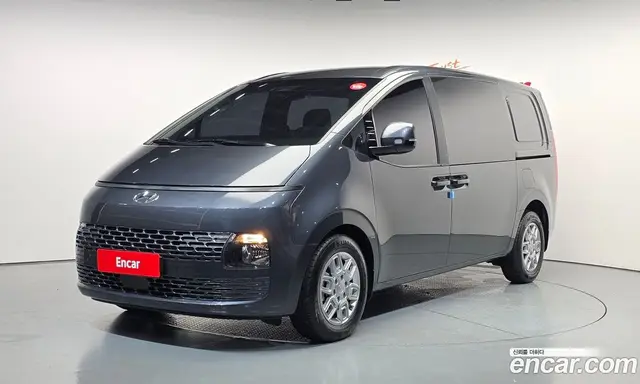 Hyundai Staria 2023 2.2 автомат (гидро), миниатюра 1