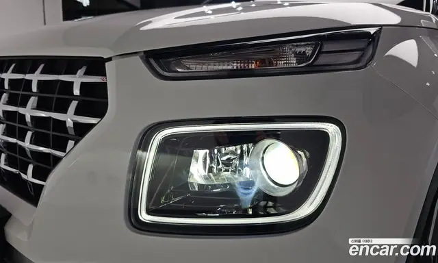 Hyundai Venue 2025 1.6 автомат (гидро), миниатюра 7 Hyundai Venue 2025 1.6 автомат (гидро), миниатюра 7