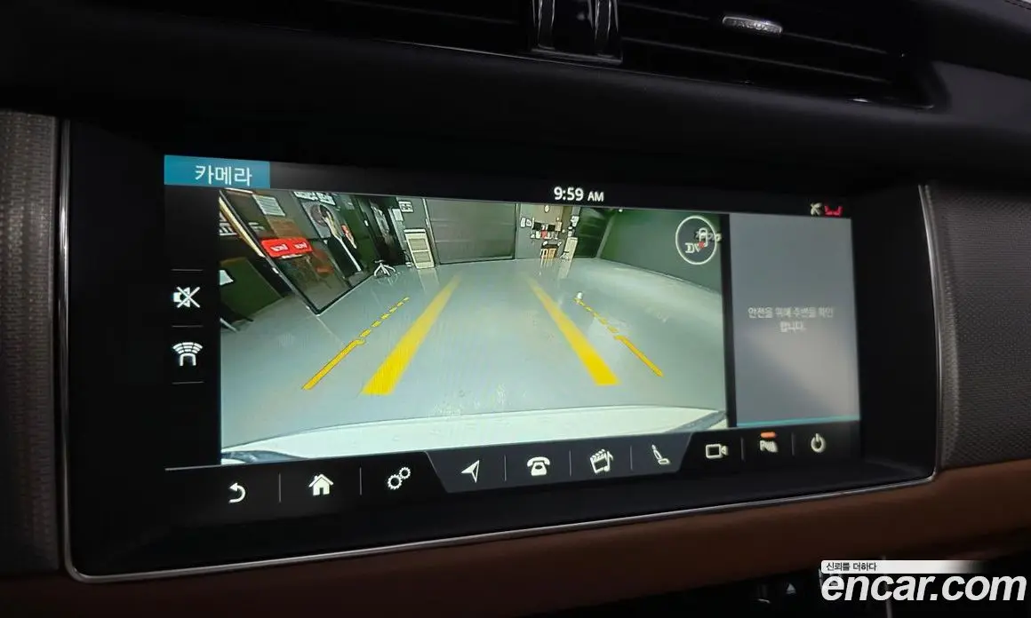 Jaguar XF 2019 2.0 автомат (гидро), фото 26