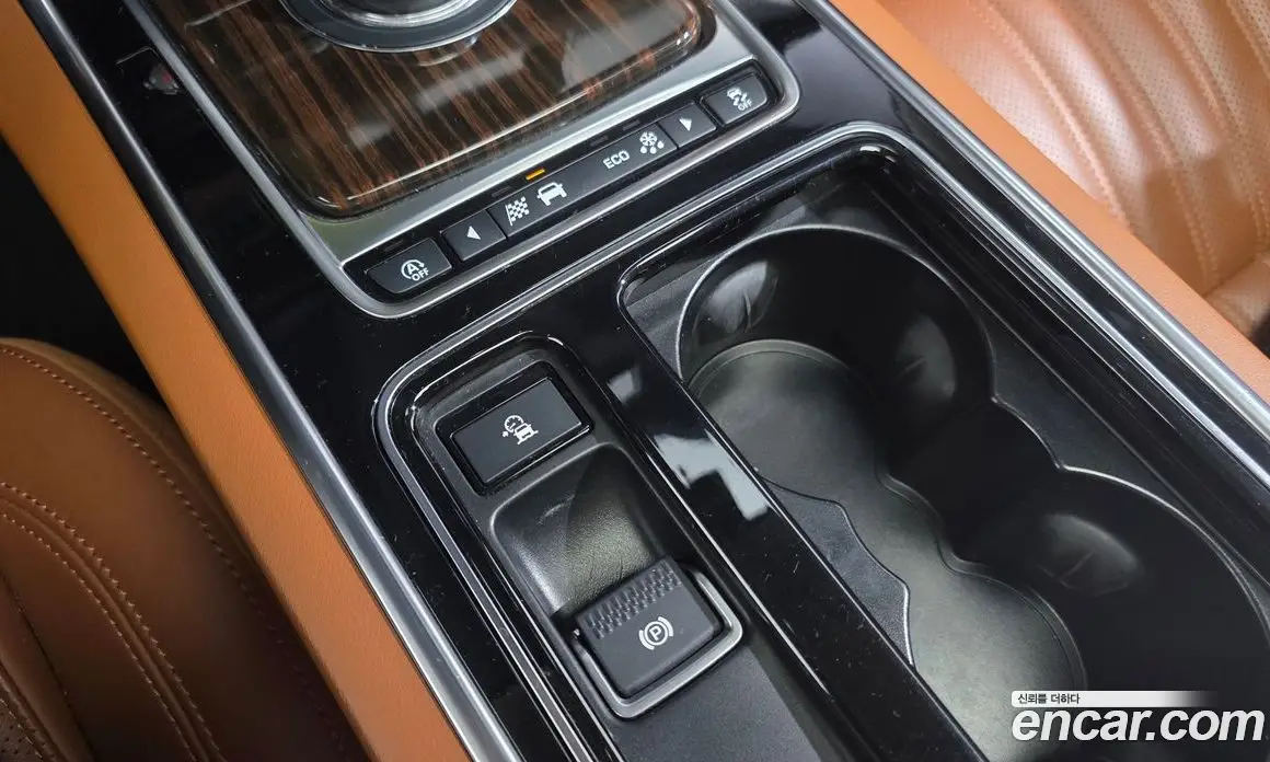 Jaguar XF 2019 2.0 автомат (гидро), фото 29