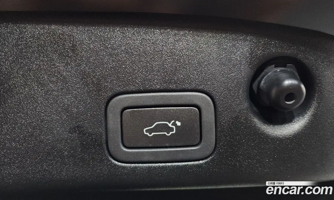 Jaguar XJ 2019 3.0 автомат (гидро), фото 25