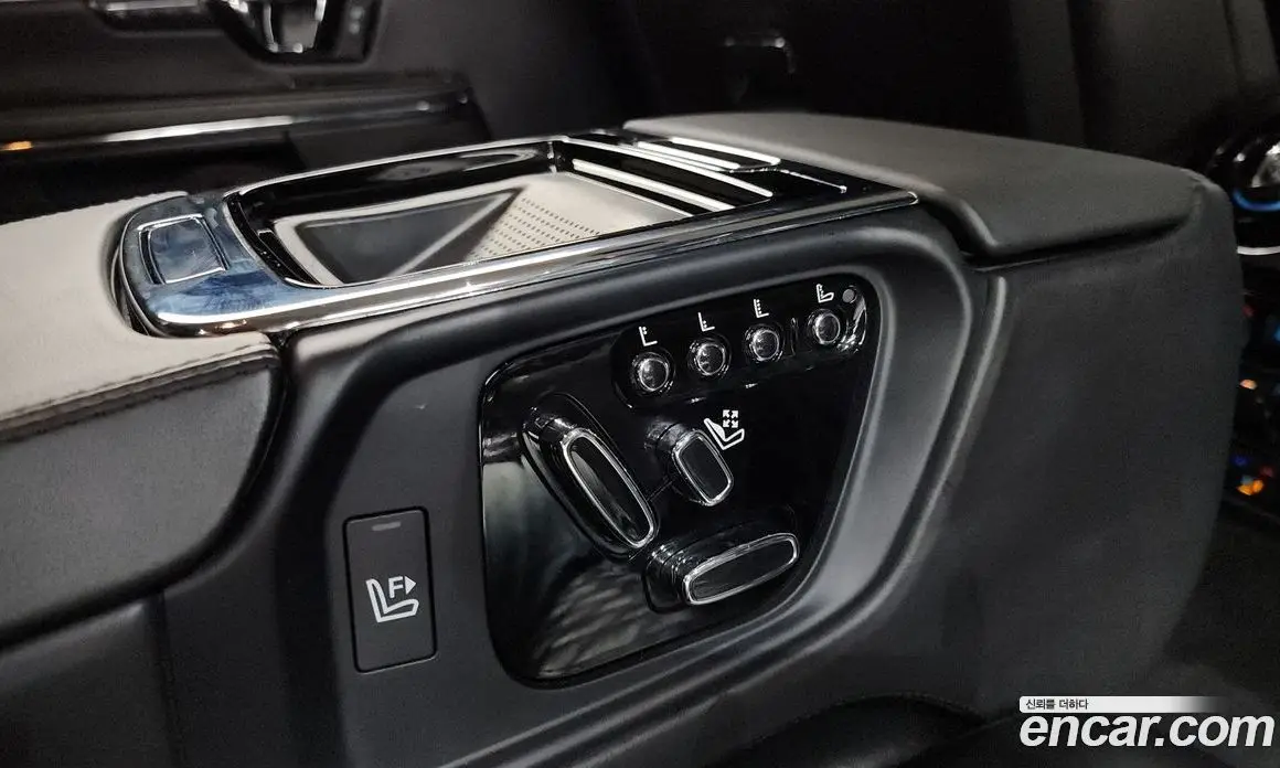 Jaguar XJ 2019 3.0 автомат (гидро), фото 29