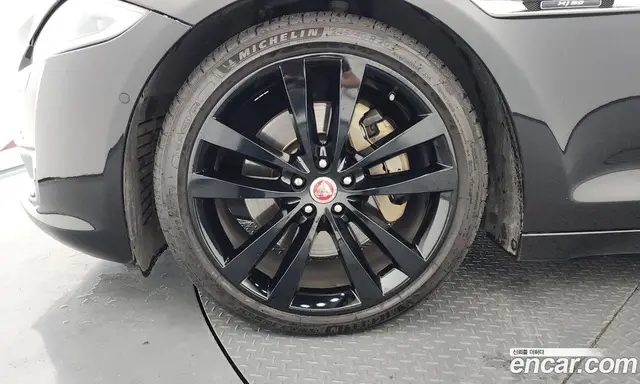 Jaguar XJ 2019 3.0 автомат (гидро), миниатюра 5