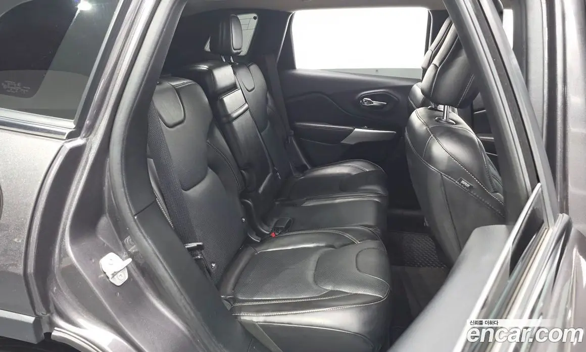 Jeep Cherokee 2018 2.2 автомат (гидро), фото 16