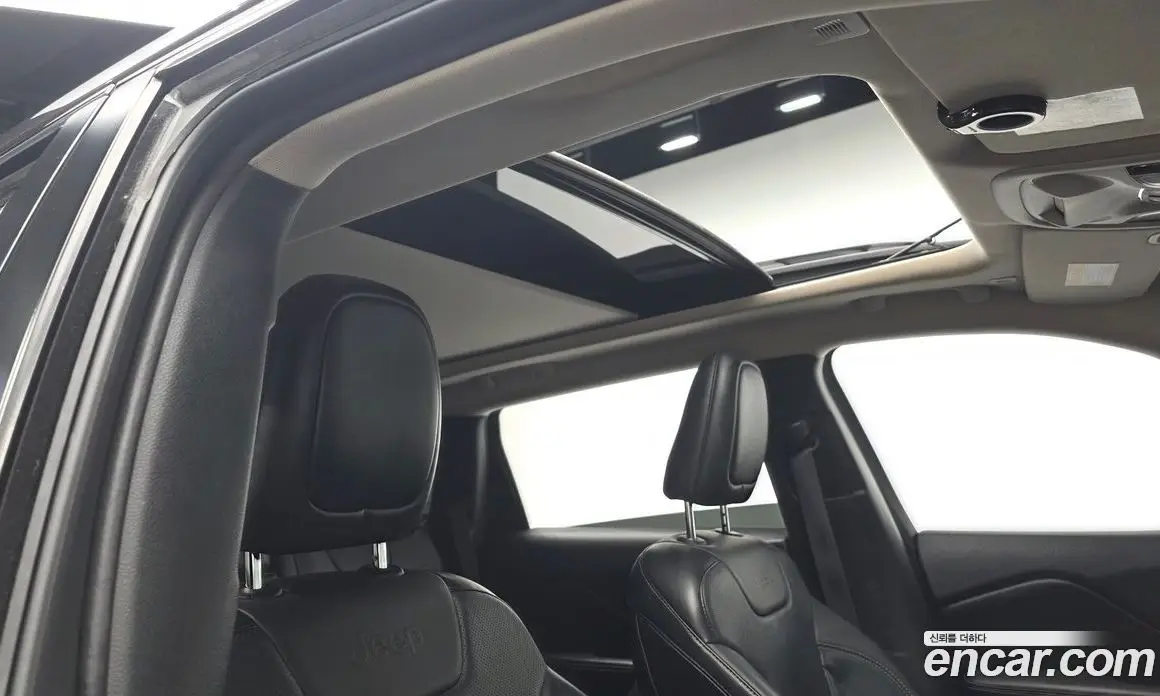Jeep Cherokee 2018 2.2 автомат (гидро), фото 22