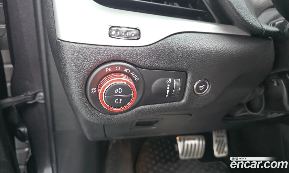 Jeep Cherokee 2018 2.2 автомат (гидро), фото 24
