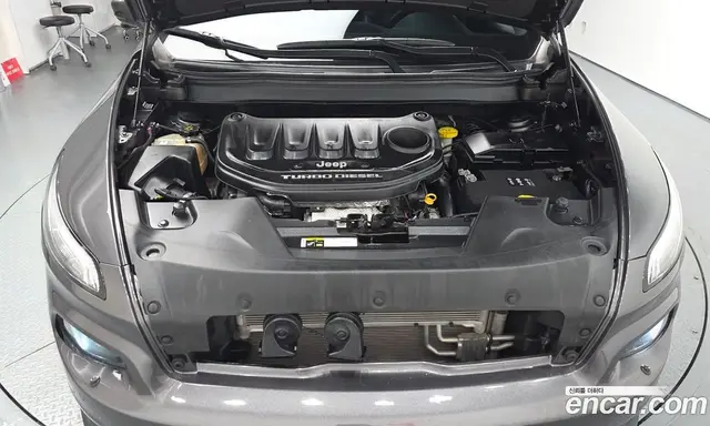 Jeep Cherokee 2018 2.2 автомат (гидро), миниатюра 5