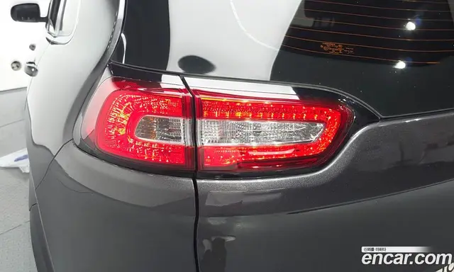 Jeep Cherokee 2018 2.2 автомат (гидро), миниатюра 8