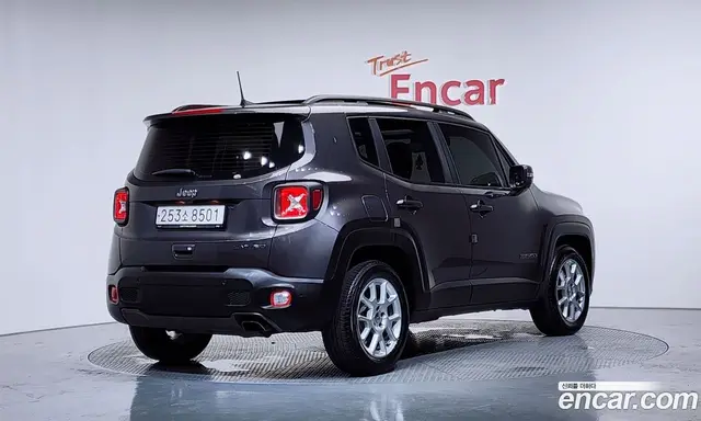 Jeep Renegade 2019 2.4 автомат (гидро), миниатюра 2