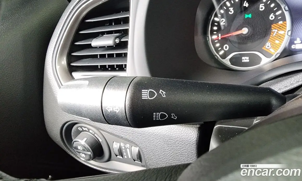 Jeep Renegade 2019 2.4 автомат (гидро), фото 36