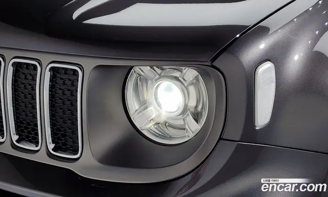 Jeep Renegade 2019 2.4 автомат (гидро), миниатюра 8