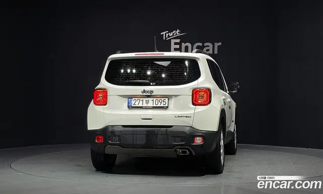 Jeep Renegade 2021 2.4 автомат (гидро), миниатюра 4