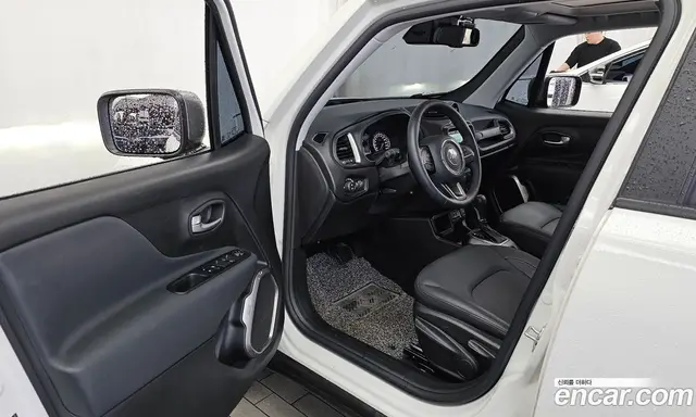 Jeep Renegade 2021 2.4 автомат (гидро), миниатюра 10