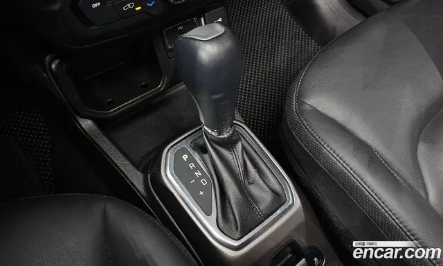Jeep Renegade 2021 2.4 автомат (гидро), миниатюра 12