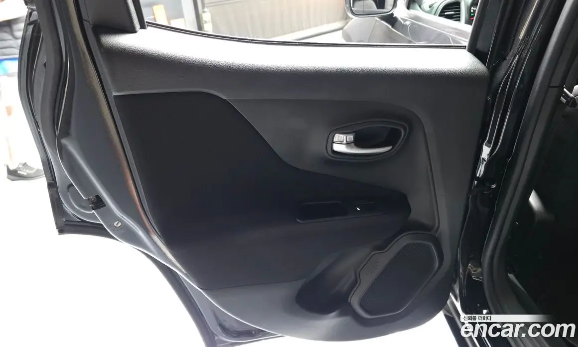Jeep Renegade 2021 2.4 автомат (гидро), фото 15