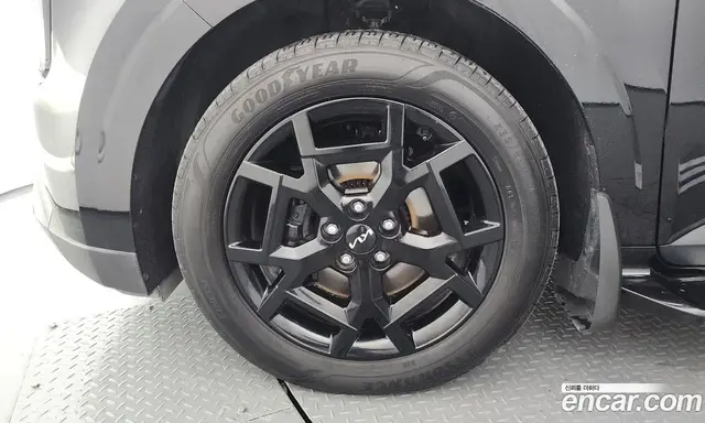 Kia Carnival 2024 1.6 автомат (гидро), миниатюра 5