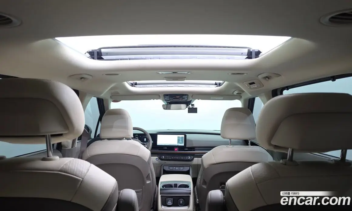 Kia Carnival 2024 1.6 автомат (гидро), фото 22