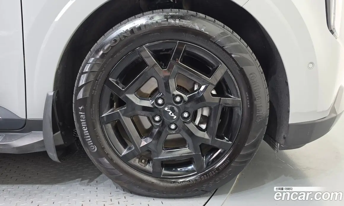 Kia Carnival 2024 1.6 автомат (гидро), фото 7