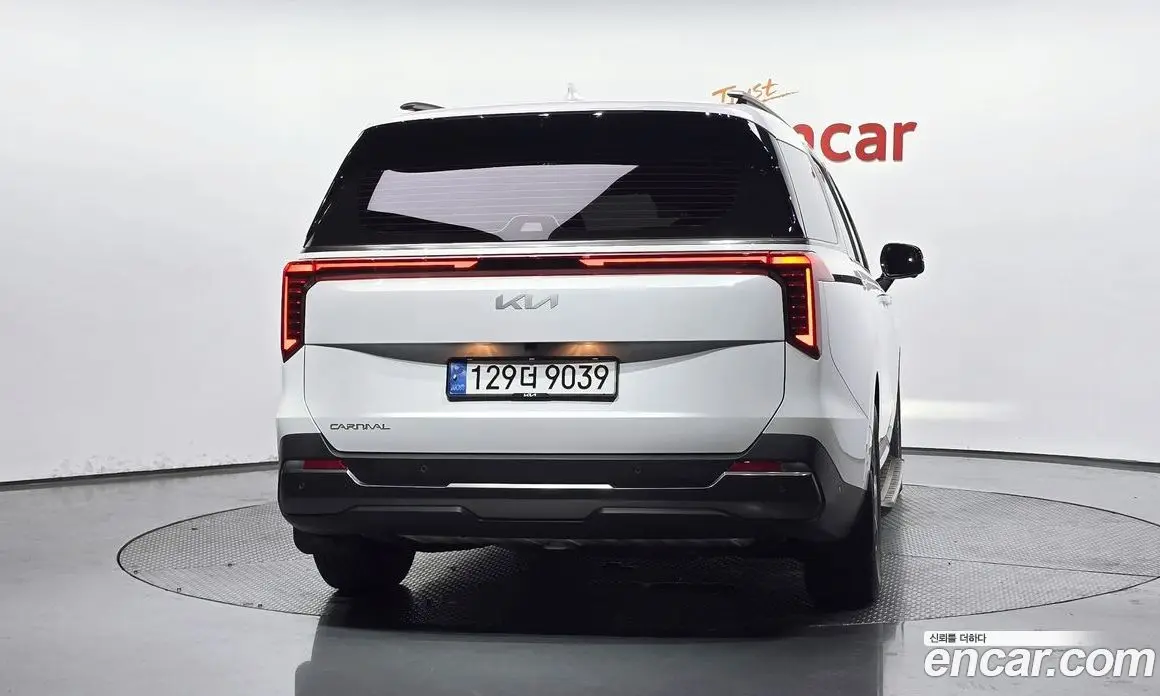 Kia Carnival 2025 3.5 автомат (гидро), фото 3